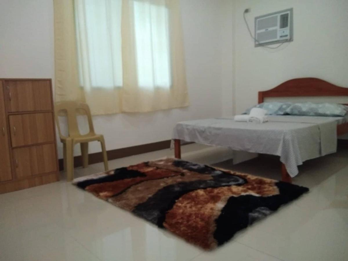 Junie Pension House Moalboal Extérieur photo